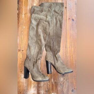 Women’s Over the Knee Boot